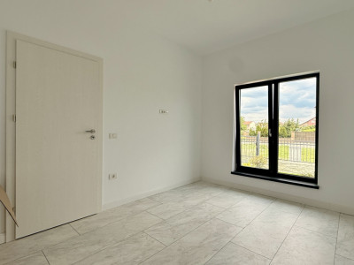 Duplex de vanzare, 3 camere + teren 330 mp, Mosnita Noua imagine mica 5, foxfort.ro