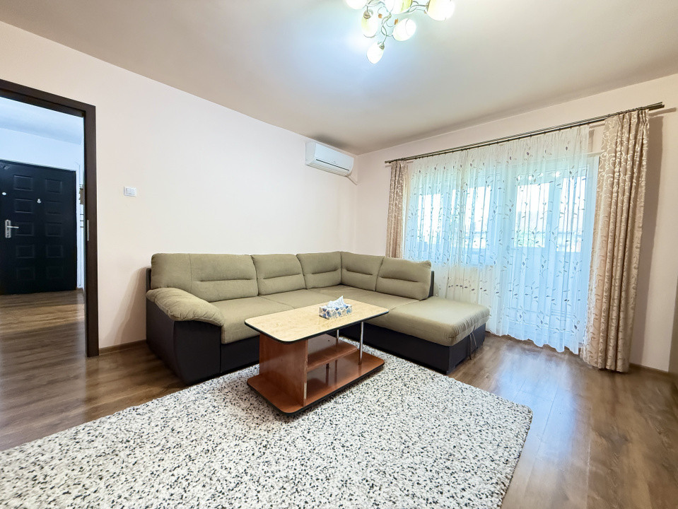 Apartament cu 2 camere, complet renovat, de vanzare in zona Bucovina 1, foxfort.ro