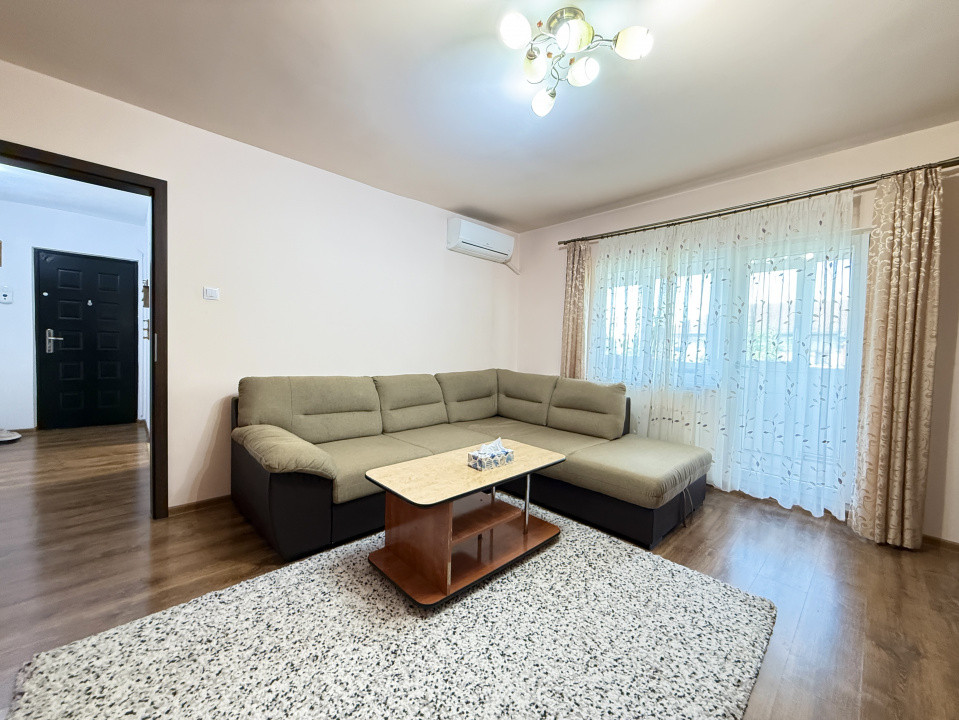 Apartament cu 2 camere, complet renovat, de vanzare in zona Bucovina 7, foxfort.ro