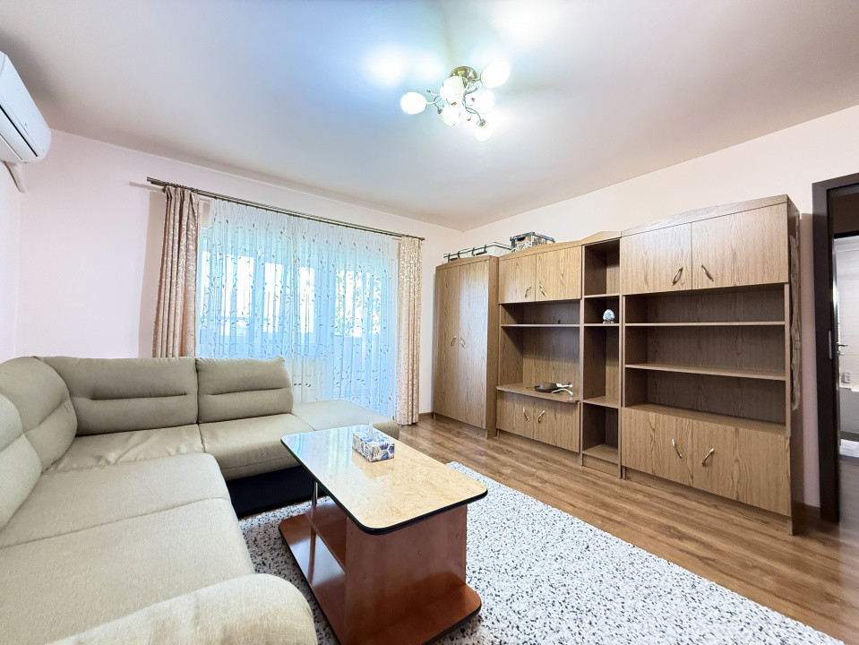 Apartament cu 2 camere, complet renovat, de vanzare in zona Bucovina 8, foxfort.ro