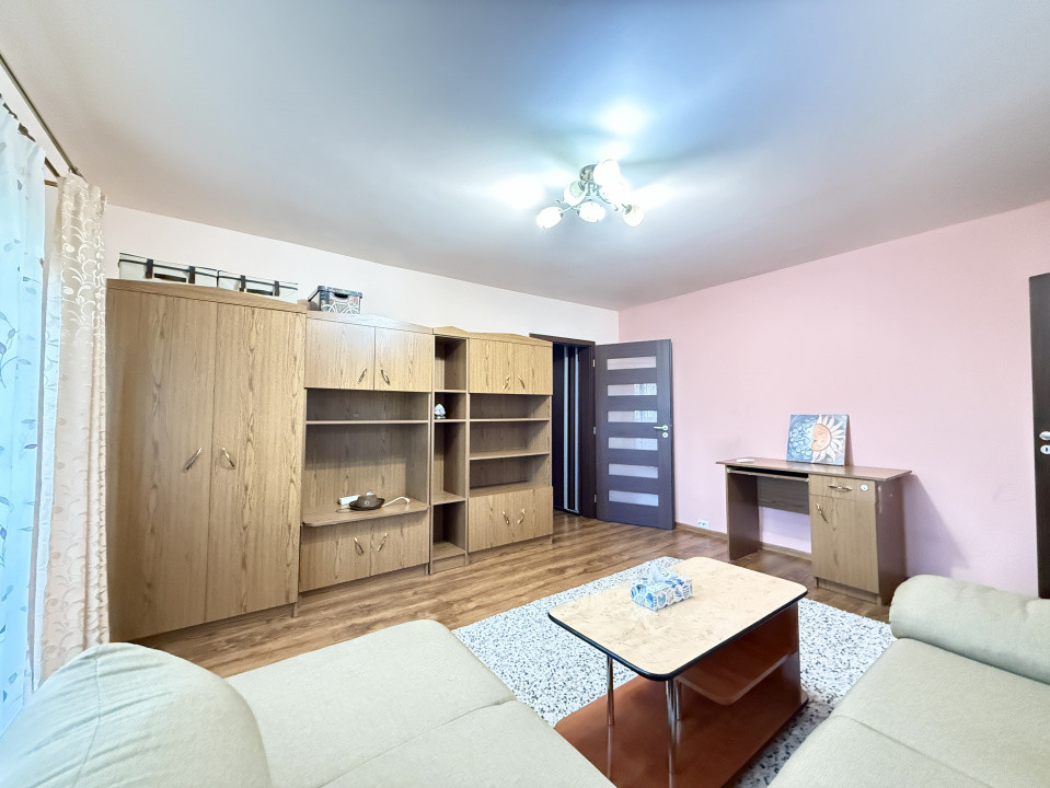 Apartament cu 2 camere, complet renovat, de vanzare in zona Bucovina 11, foxfort.ro