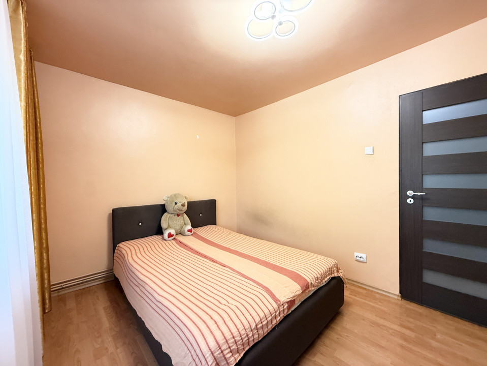 Apartament cu 2 camere, complet renovat, de vanzare in zona Bucovina 14, foxfort.ro