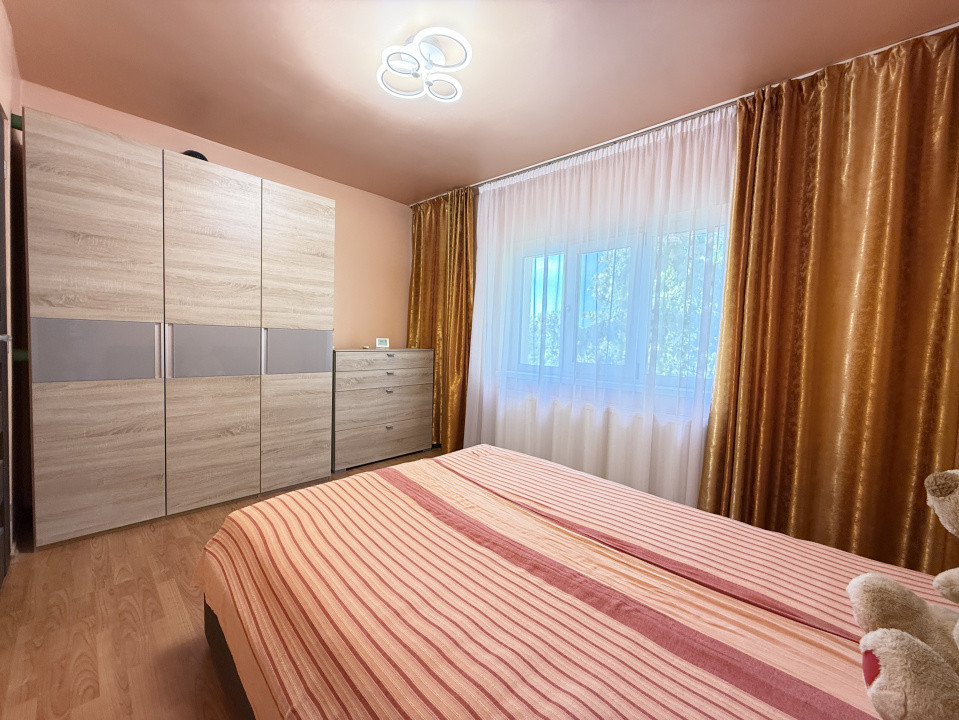 Apartament cu 2 camere, complet renovat, de vanzare in zona Bucovina 16, foxfort.ro