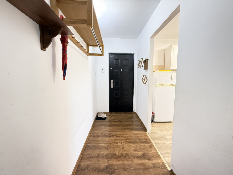 Apartament cu 2 camere, complet renovat, de vanzare in zona Bucovina 25, foxfort.ro