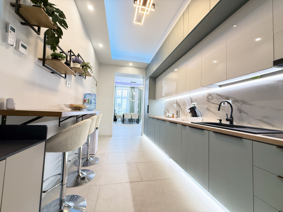 Apartament premium intr-o cladire de patrimoniu, la cateva minute de Catedrala 7, foxfort.ro