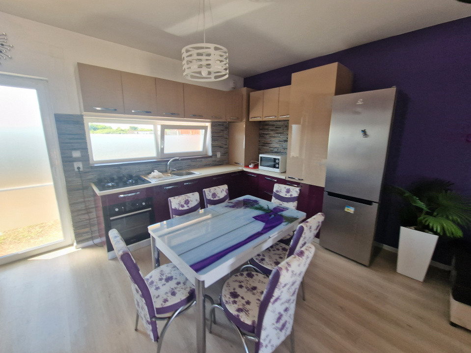Duplex cu 3 camere si teren de 250 mp in Bucovat 1, foxfort.ro