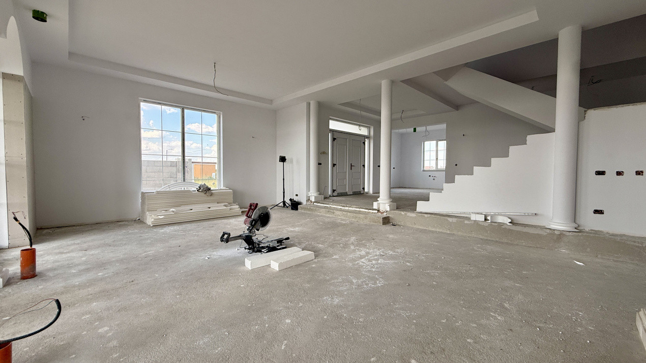 Casa de vanzare 5 camere si teren de 950 mp - Mosnita Noua 6, foxfort.ro