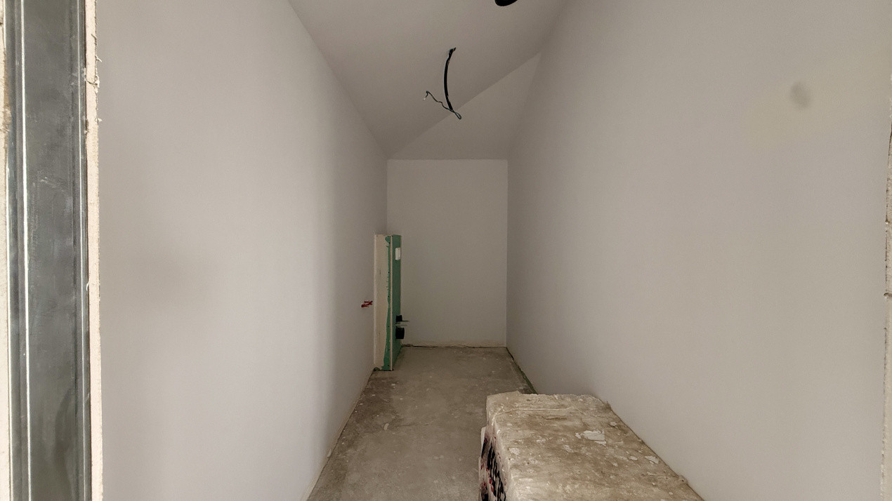 Casa de vanzare 5 camere si teren de 950 mp - Mosnita Noua 24, foxfort.ro