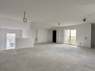 Casa de vanzare 5 camere si teren de 950 mp - Mosnita Noua imagine mica 25, foxfort.ro