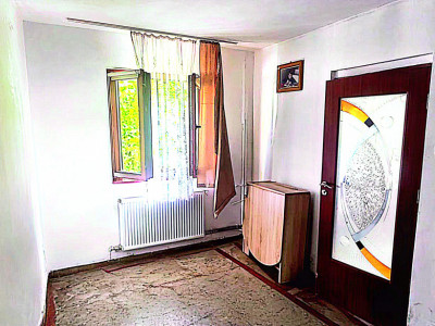 Apartament cu 2 camere de vanzare in Arad, zona Aurel Vlaicu - ID V10064 imagine mica 6, foxfort.ro