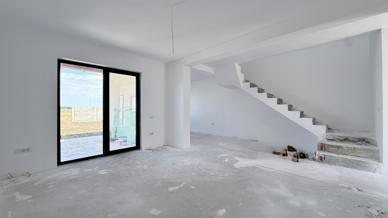 Duplex de vanzare, 4 camere despartit prin camera tehnica - Mosnita 6, foxfort.ro