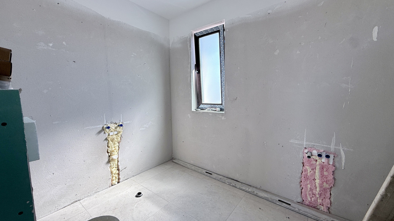 Duplex de vanzare, 4 camere despartit prin camera tehnica - Mosnita 16, foxfort.ro