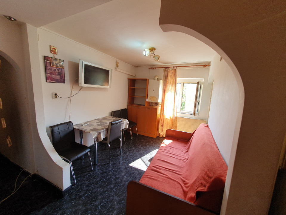 Apartament 2 camere decomandat, etaj 3/4 - zona Steaua 5, foxfort.ro