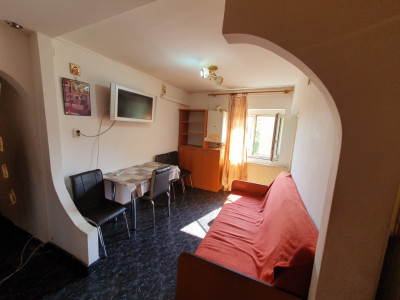 Apartament 2 camere decomandat, etaj 3/4 - zona Steaua imagine mica 5, foxfort.ro