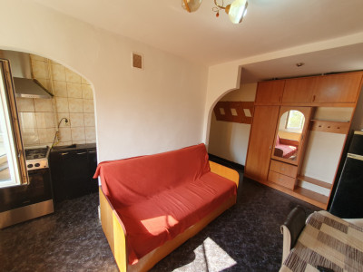 Apartament 2 camere decomandat, etaj 3/4 - zona Steaua imagine mica 10, foxfort.ro