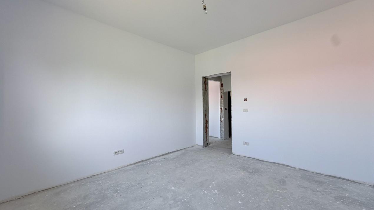 Duplex de vanzare, 5 camere despartit prin garaj - Mosnita Veche 14, foxfort.ro