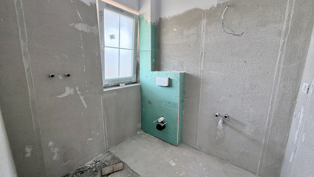 Duplex de vanzare, 5 camere despartit prin garaj - Mosnita Veche 17, foxfort.ro