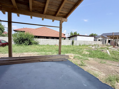 Duplex de vanzare, 5 camere despartit prin garaj - Mosnita Veche imagine mica 18, foxfort.ro