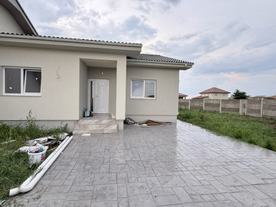 Duplex de vanzare, 4 camere, finalizat - Drumul Boilor - Mosnita