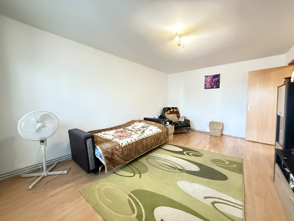COMISION 0% - Apartament cu 4 camere, 79 mp utili, de vanzare in zona Lipovei 14, foxfort.ro