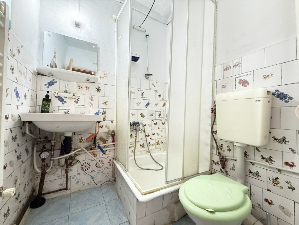 COMISION 0% - Apartament cu 4 camere, 79 mp utili, de vanzare in zona Lipovei 25, foxfort.ro
