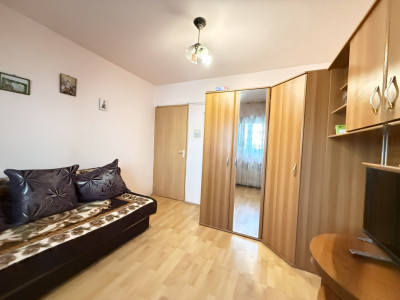 COMISION 0% - Apartament cu 4 camere, 79 mp utili, de vanzare in zona Lipovei imagine mica 2, foxfort.ro