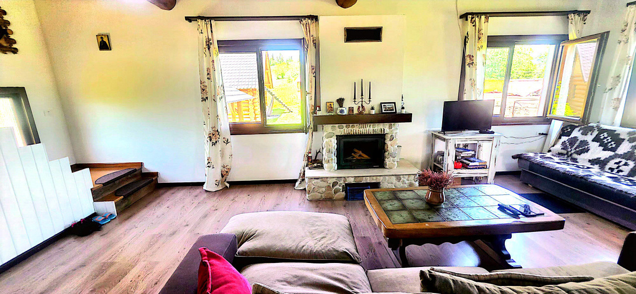 Cabana cu 7 camere de vanzare in Albac - V10073 23, foxfort.ro