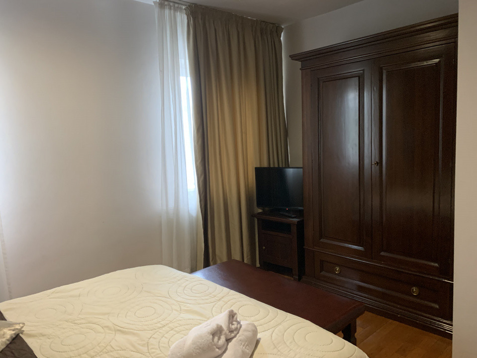 Hotel/Pensiune 30 Camere | Teren 2.500 mp | Take Ionescu 10, foxfort.ro
