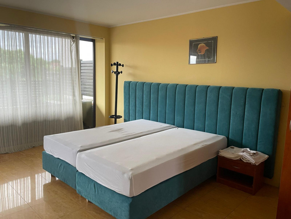 Vanzare Hotel 6, foxfort.ro