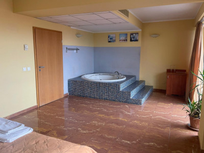 Vanzare Hotel imagine mica 38, foxfort.ro