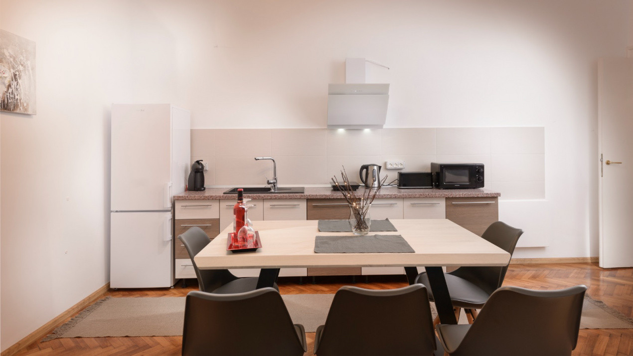 COMISION 0% Apartament cu 4 camere de vanzare in Timisoara, zona Centrala 4, foxfort.ro