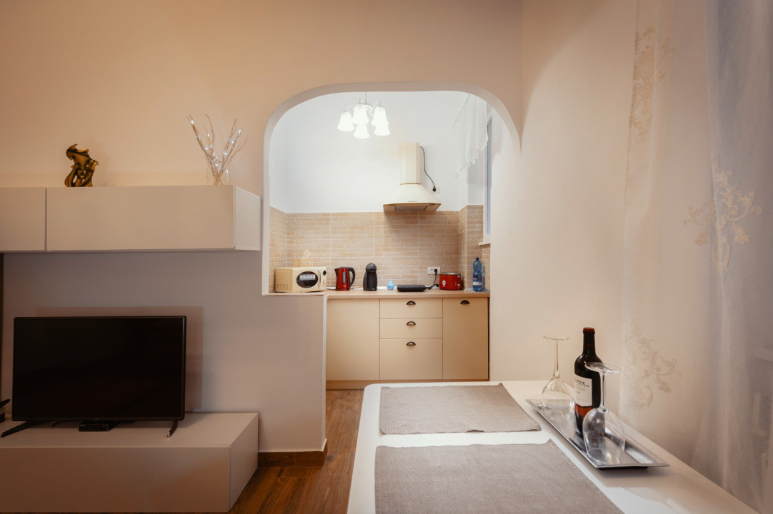 COMISION 0% Apartament cu 4 camere de vanzare in Timisoara, zona Centrala 8, foxfort.ro