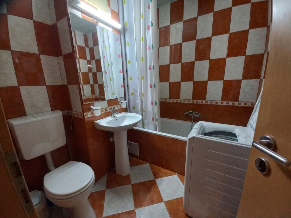 Apartament cu 2 camere | Centrala proprie | Zona Torontalului 7, foxfort.ro