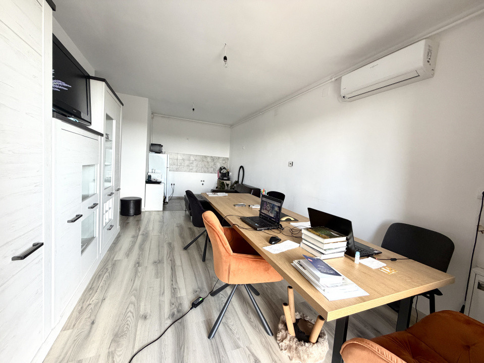 COMISION 0% - Apartament cu 2 camere, etaj intermediar, in zona Lipovei 3, foxfort.ro
