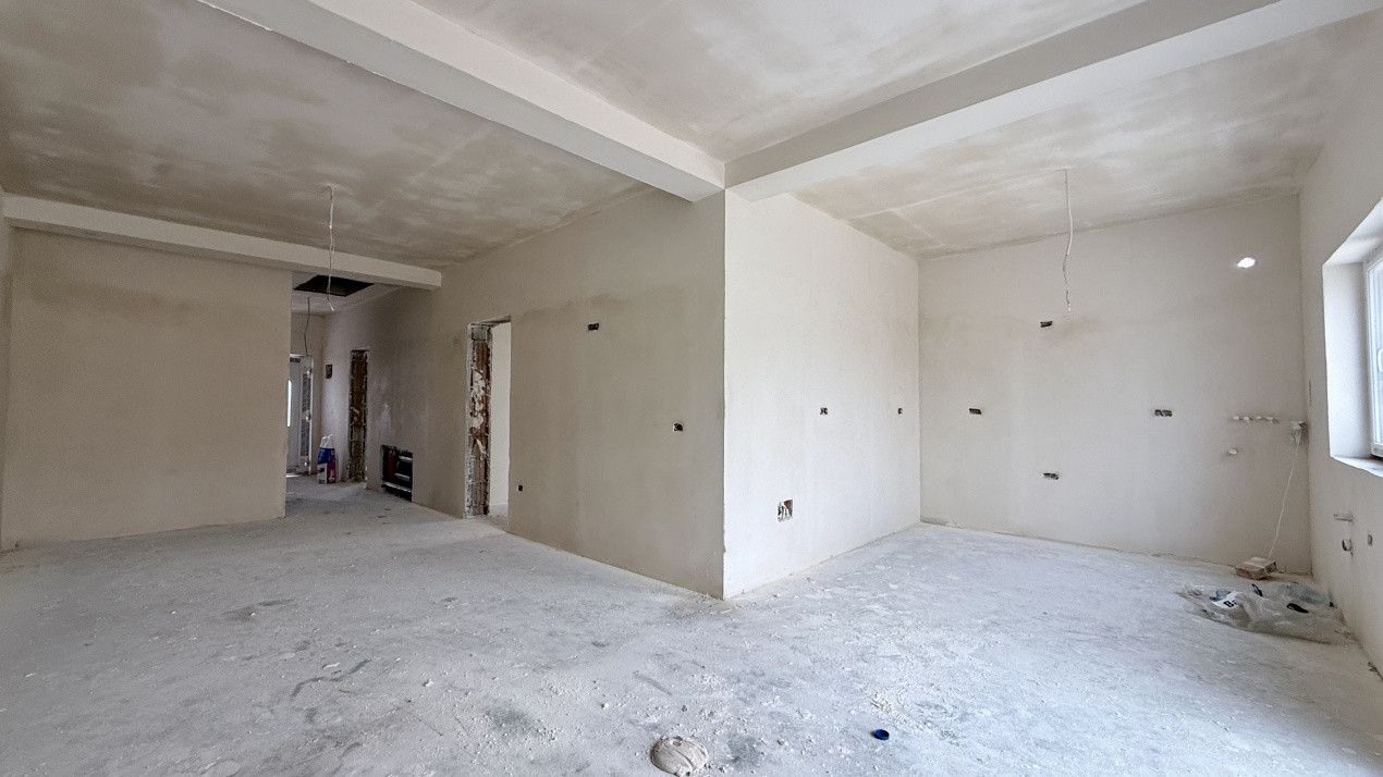 Duplex de vanzare, pe parter 3 camere -Drumul Boilor -Mosnita 1, foxfort.ro