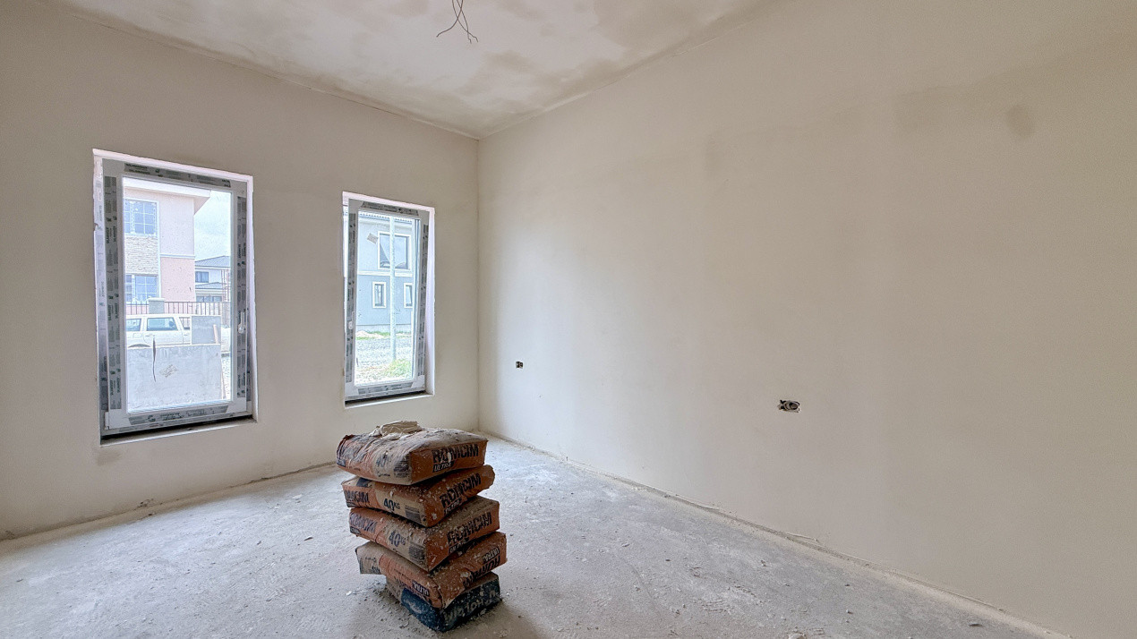 Duplex de vanzare, pe parter 3 camere -Drumul Boilor -Mosnita 6, foxfort.ro