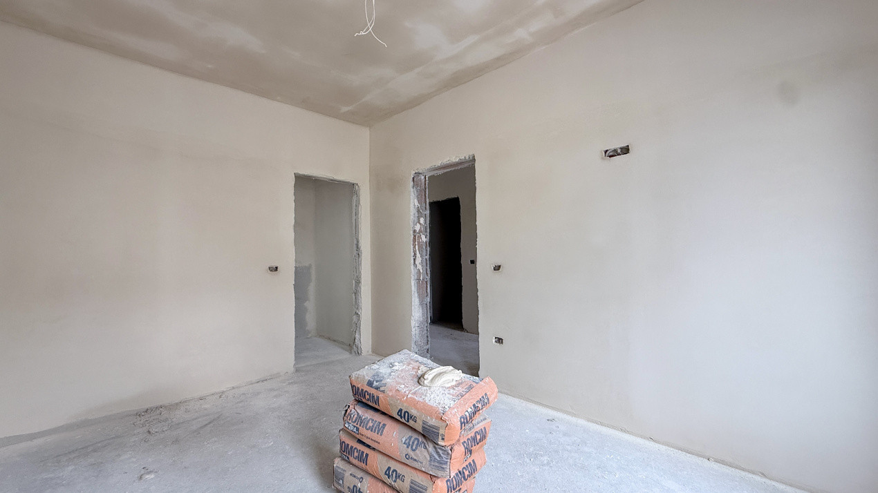 Duplex de vanzare, pe parter 3 camere -Drumul Boilor -Mosnita 7, foxfort.ro