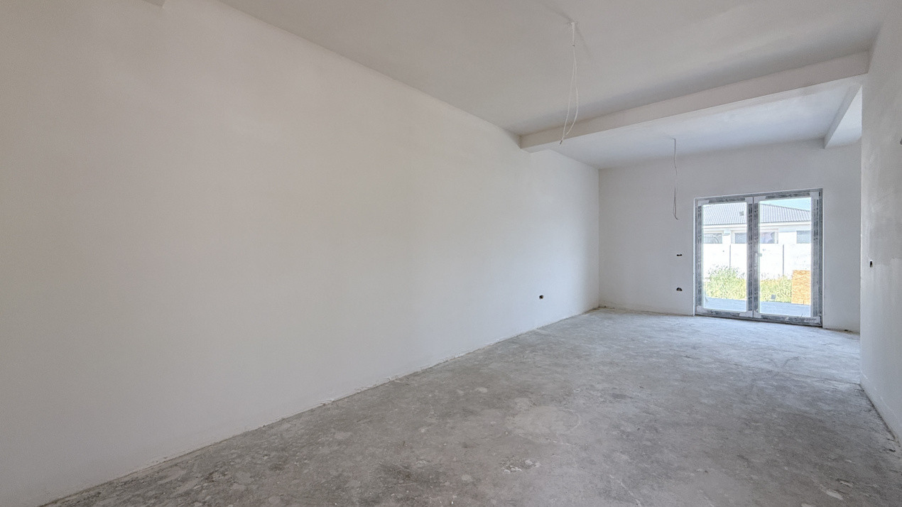 Duplex de vanzare, pe parter 3 camere -Drumul Boilor -Mosnita 3, foxfort.ro