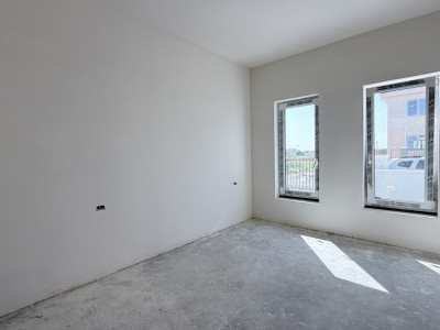 Duplex de vanzare, pe parter 3 camere -Drumul Boilor -Mosnita imagine mica 7, foxfort.ro