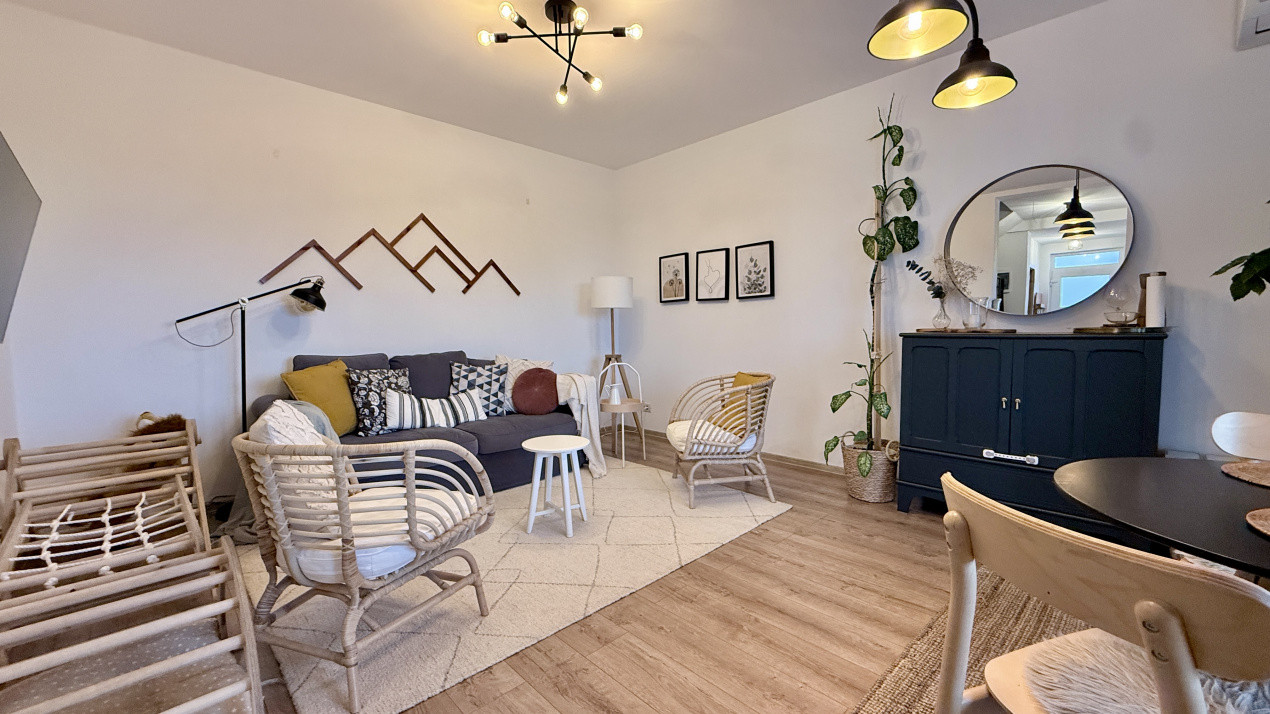 Duplex de vanzare, 4 camere obliata si utilat - Mosnita 3, foxfort.ro