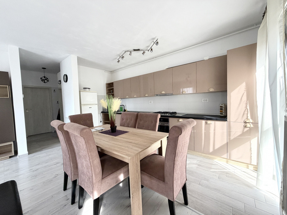 Apartament cu 2 camere de inchiriat, etaj 2, in zona Torontalului 5, foxfort.ro