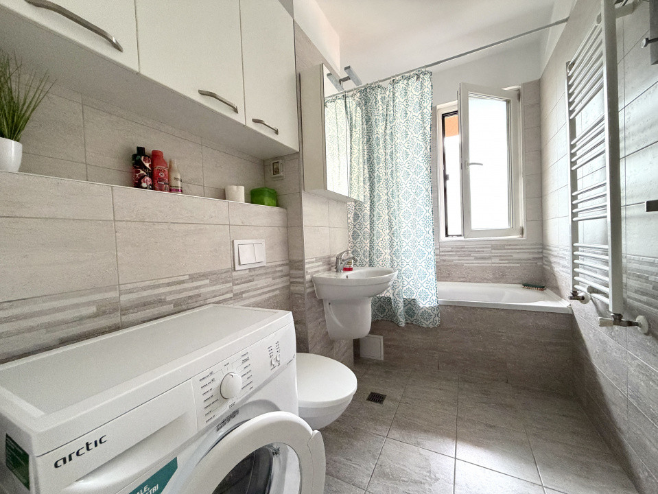 Apartament cu 2 camere de inchiriat, etaj 2, in zona Torontalului 9, foxfort.ro