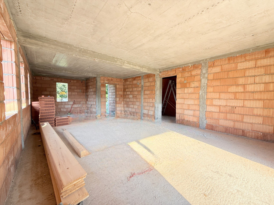 Casa individuala cu 3 camere si 656 mp teren, de vanzare in Sanmihaiu Roman 13, foxfort.ro