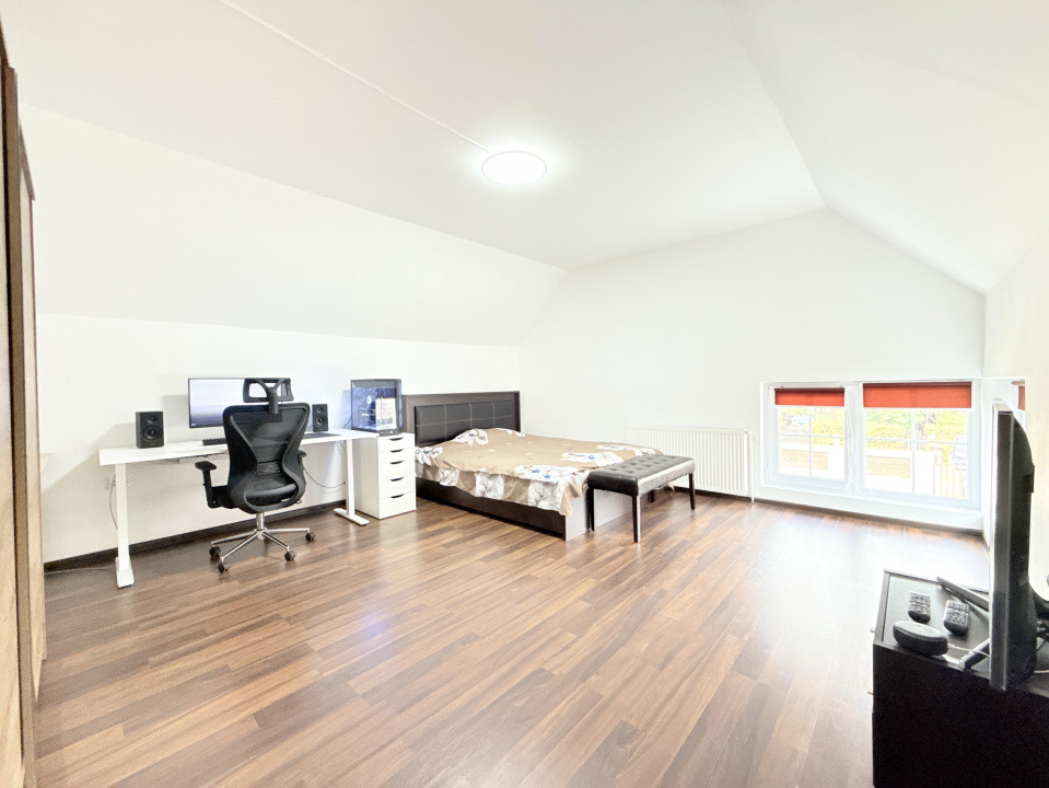 Casa cu 5 camere, 219 mp utili si 588 mp teren, de vanzare in Sanmihaiu Roman 4, foxfort.ro