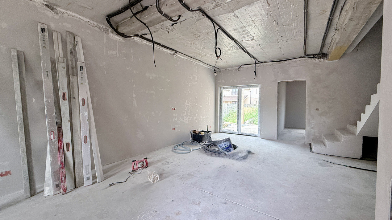 Comision 0% Duplex de vânzare 4 camere cu toate utilitatile Mosnita 2, foxfort.ro