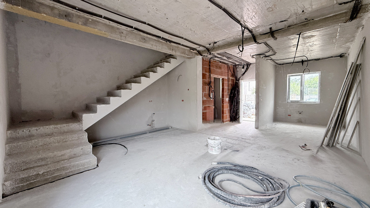 Comision 0% Duplex de vânzare 4 camere cu toate utilitatile Mosnita 3, foxfort.ro