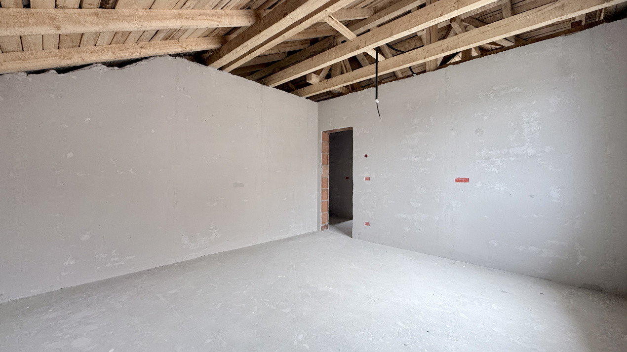 Comision 0% Duplex de vânzare 4 camere cu toate utilitatile Mosnita 10, foxfort.ro