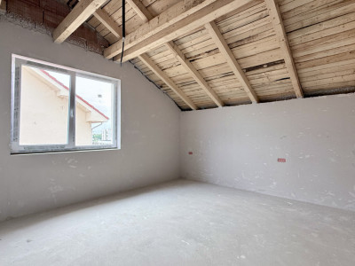 Comision 0% Duplex de vânzare 4 camere cu toate utilitatile Mosnita imagine mica 9, foxfort.ro