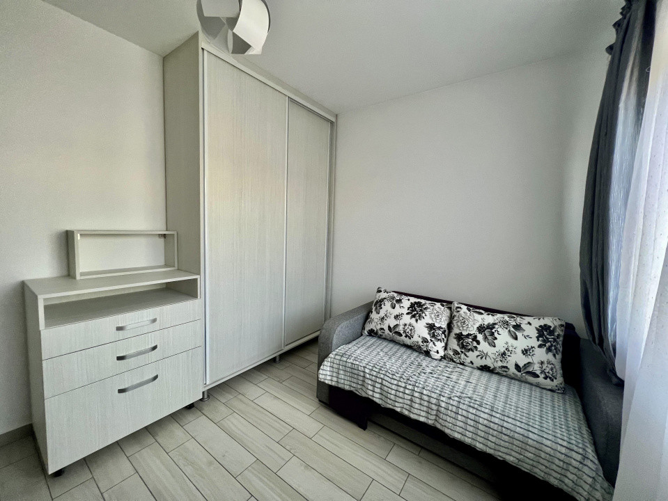 Apartament 3 camere, de inchiriat, etaj 1/2 - Dumbravita 10, foxfort.ro