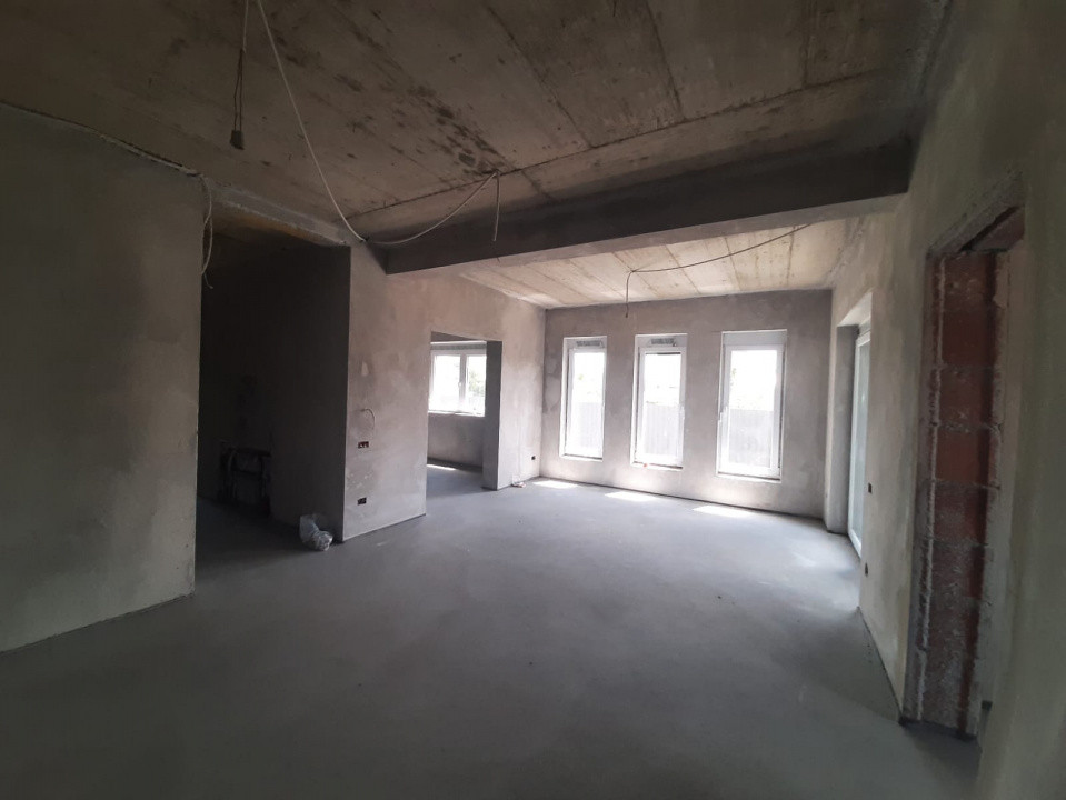 Duplex cu 4 camere de vanzare in localitatea Bucovat 2, foxfort.ro
